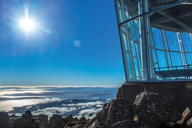 2 Day Cradle Mountain Tour / Hobart return / Inc. Accommodation - Lakeside Accommodation: Why the Overnight Choice Works