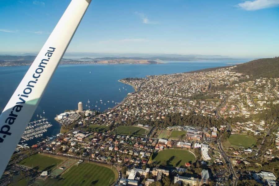 30 Minute Scenic Hobart Plane Flight - Over Hobart City and the Harbour Area