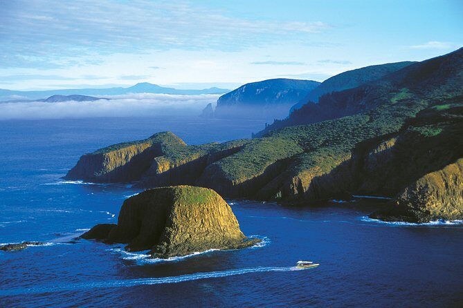 Bruny Island Wilderness Cruise from Adventure Bay, Bruny Island - What to wear in Tasmania: waterproof jackets are provided, layers are still on you