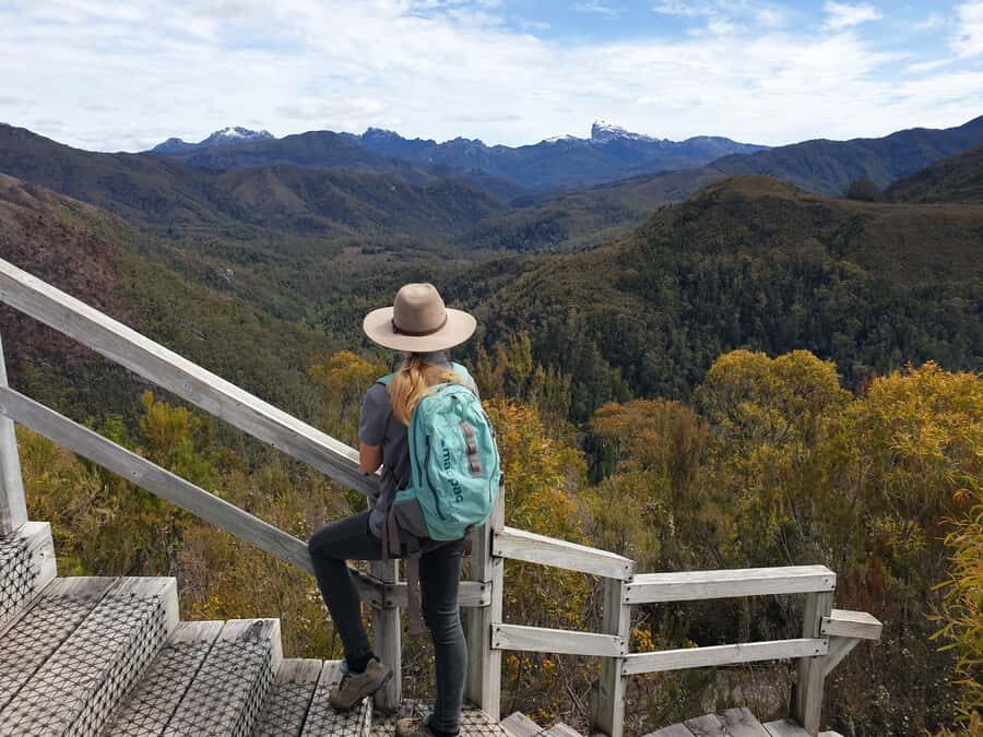 From Hobart: 5-Day Tasmania West & East Coast Tour - Day 5: Freycinet National Park, Wineglass Bay early lookout, and the drive back to Hobart