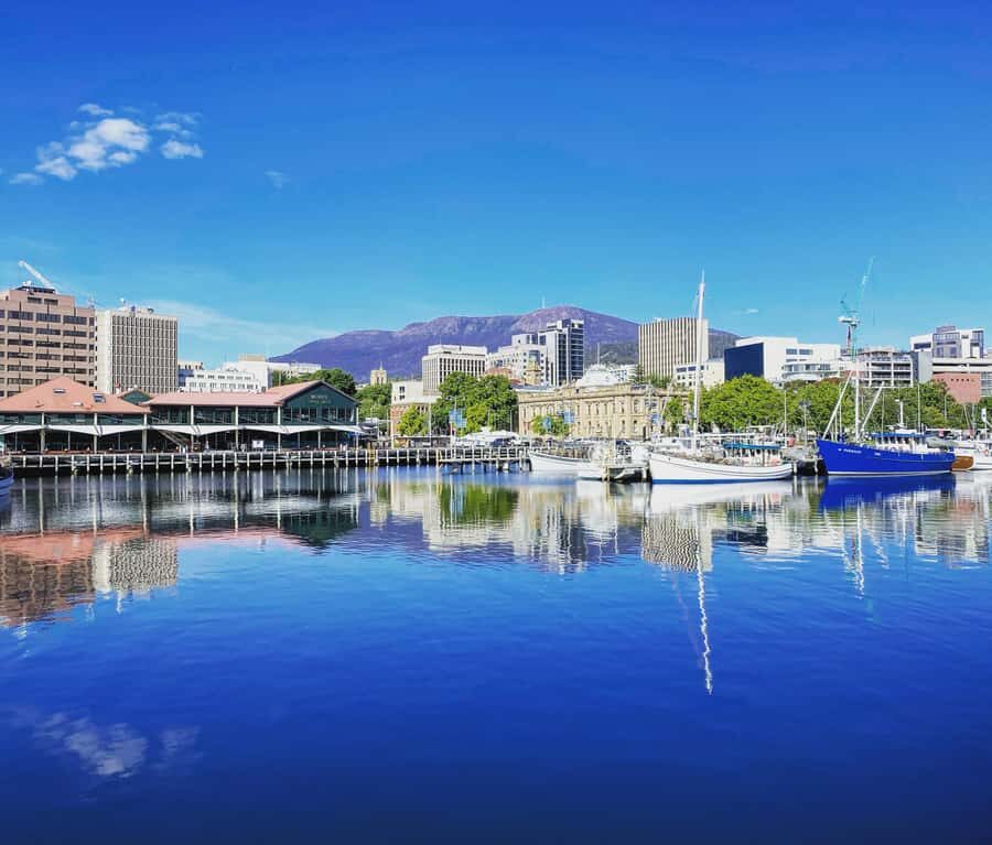 Hobart: nipaluna Half-Day Highlights Tour - Richmond Village Walk: Convict-Era Streets and Heritage Landmarks