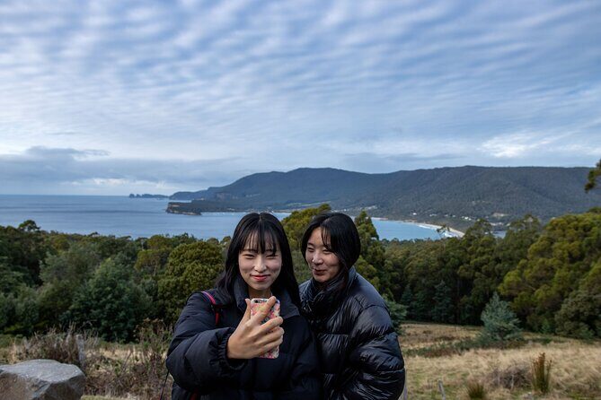 Port Arthur, Richmond and Tassie Devils Active Tour from Hobart - Waterfall Bay Cliff Top Walk: easy length, real views